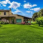 Il Casale Degli Ulivi- Splendido Casale Panoramico Con Piscina A 30 Min Da Roma Gra Dom wakacyjny Calvi dellʼ Umbria