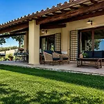 Dom wakacyjny Il Casale Degli Ulivi- Splendido Casale Panoramico Con Piscina A 30 Min Da Roma Gra
