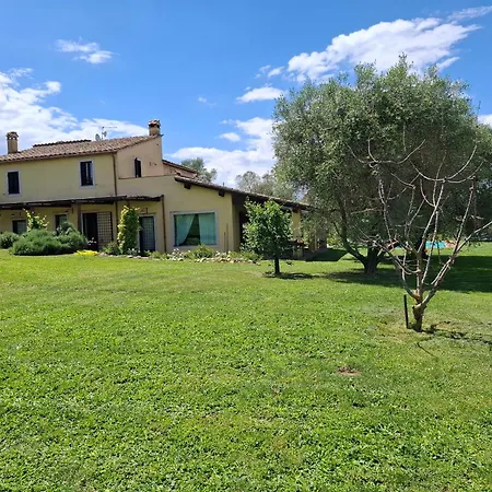 Casa de Férias Il Casale Degli Ulivi- Splendido Casale Panoramico Con Piscina A 30 Min Da Roma Gra Calvi dellʼ Umbria