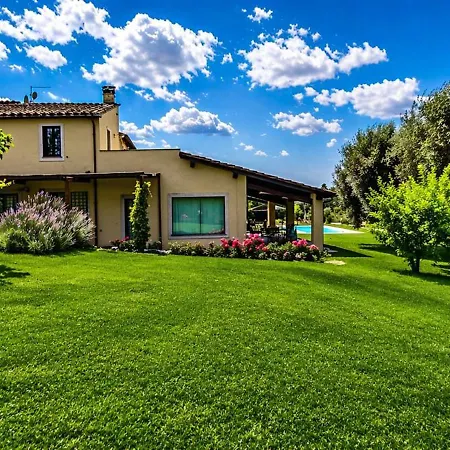 Il Casale Degli Ulivi- Splendido Casale Panoramico Con Piscina A 30 Min Da Roma Gra Casa de Férias Calvi dellʼ Umbria